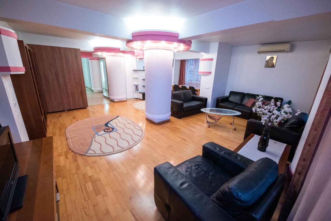 Cozy Apartment In Suceava Buitenkant foto