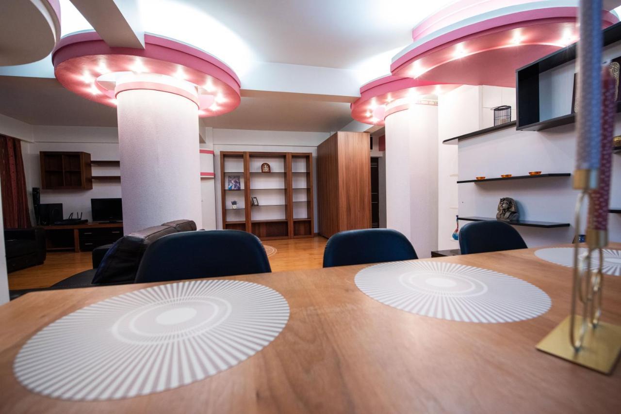 Cozy Apartment In Suceava Buitenkant foto